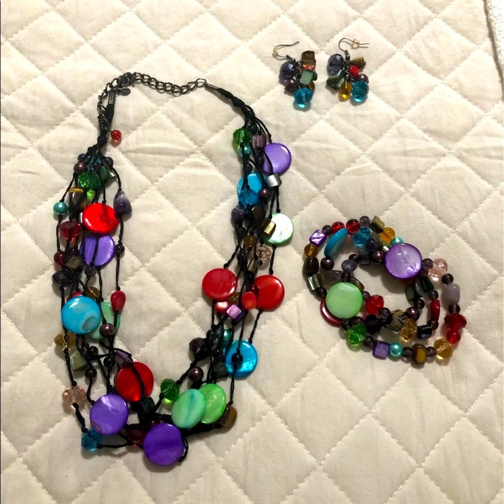 Premier designs Spectrum Necklace set